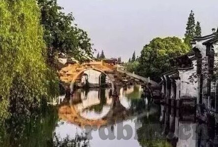 四虎精品一区二区免费-探索四虎精品一区二区的免费资源，网络世界的双刃剑